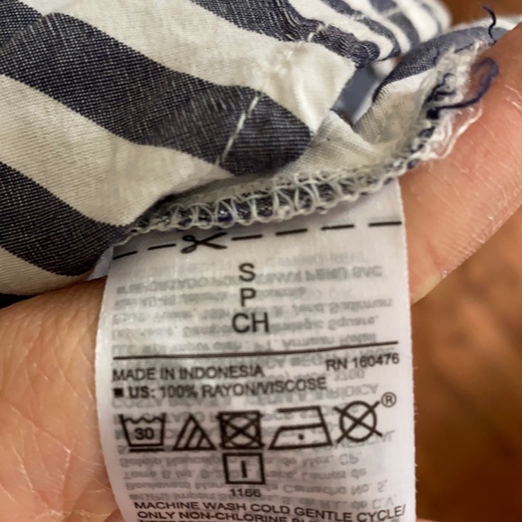 Old Navy Tunic top - Picture 3 of 3